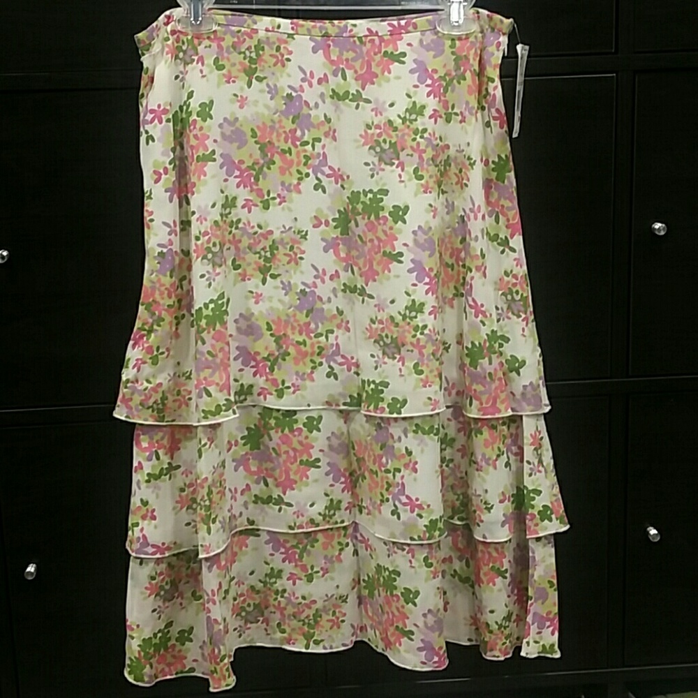 Liz Claiborne tiered ruffles silk skirt new